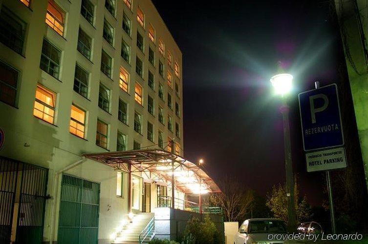 Centre Hotel Kaunas Exterior photo
